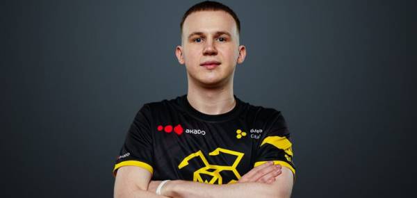 Read more about the article tN1R творит историю: первый белорус на мажоре CS2